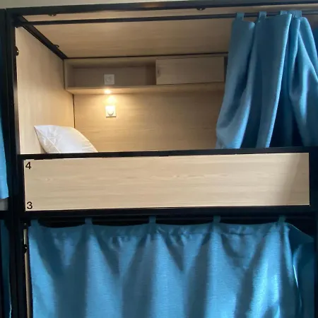 Yasi Hostel Lyon
